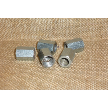 003-1104 ADAPTADOR ROSCAS M10 A M12